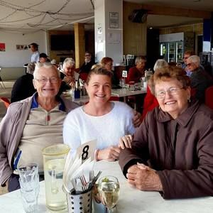 Meet your Posher, Denise